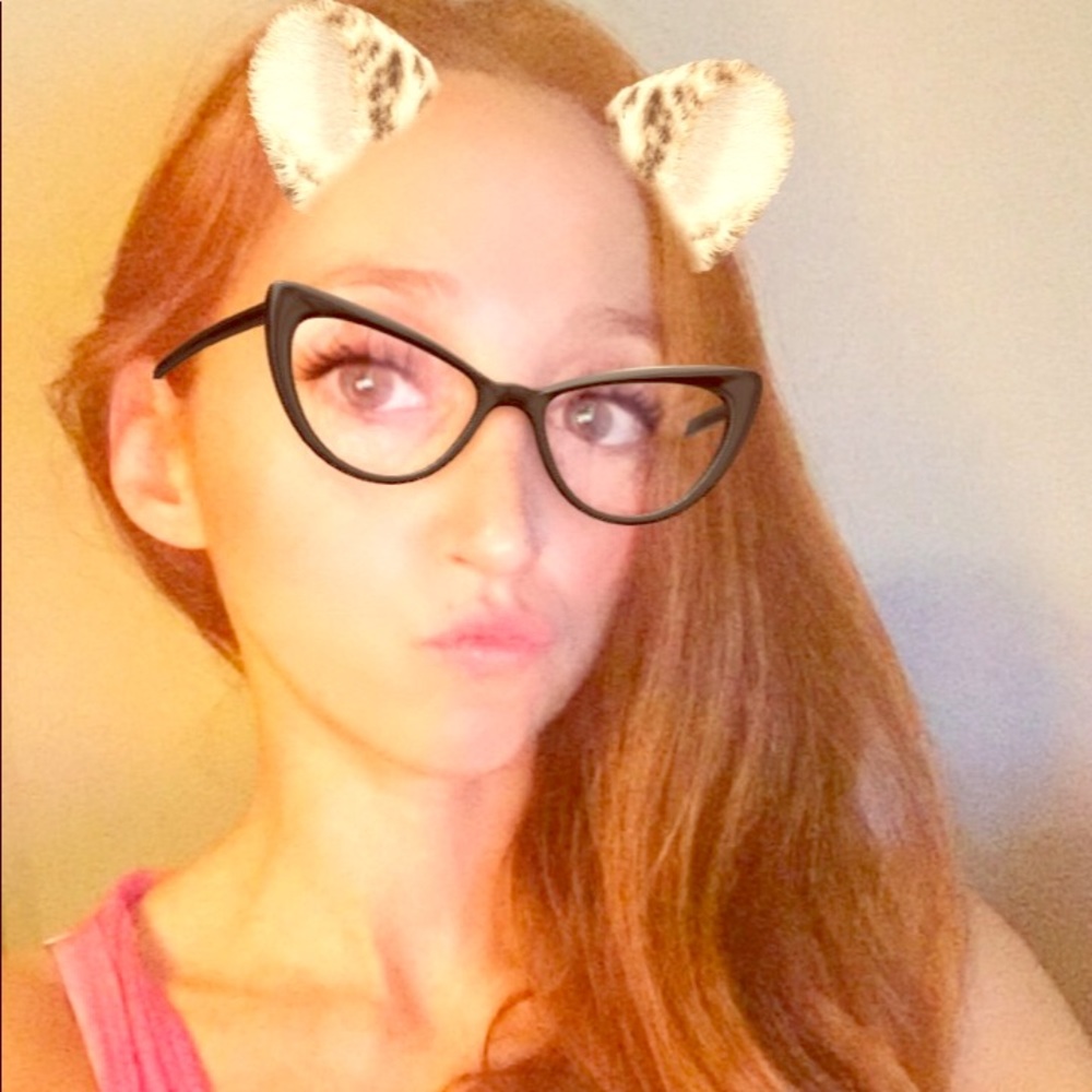 Meet your Posher, Kristina